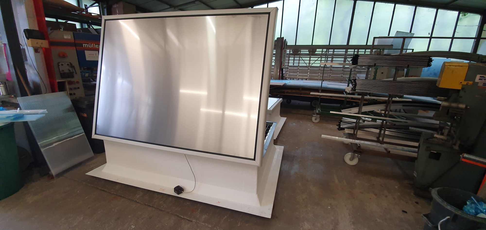 Dunkelklappe mit Aluminiumblech